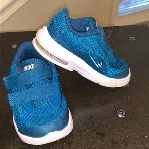 Nike toddler shoe